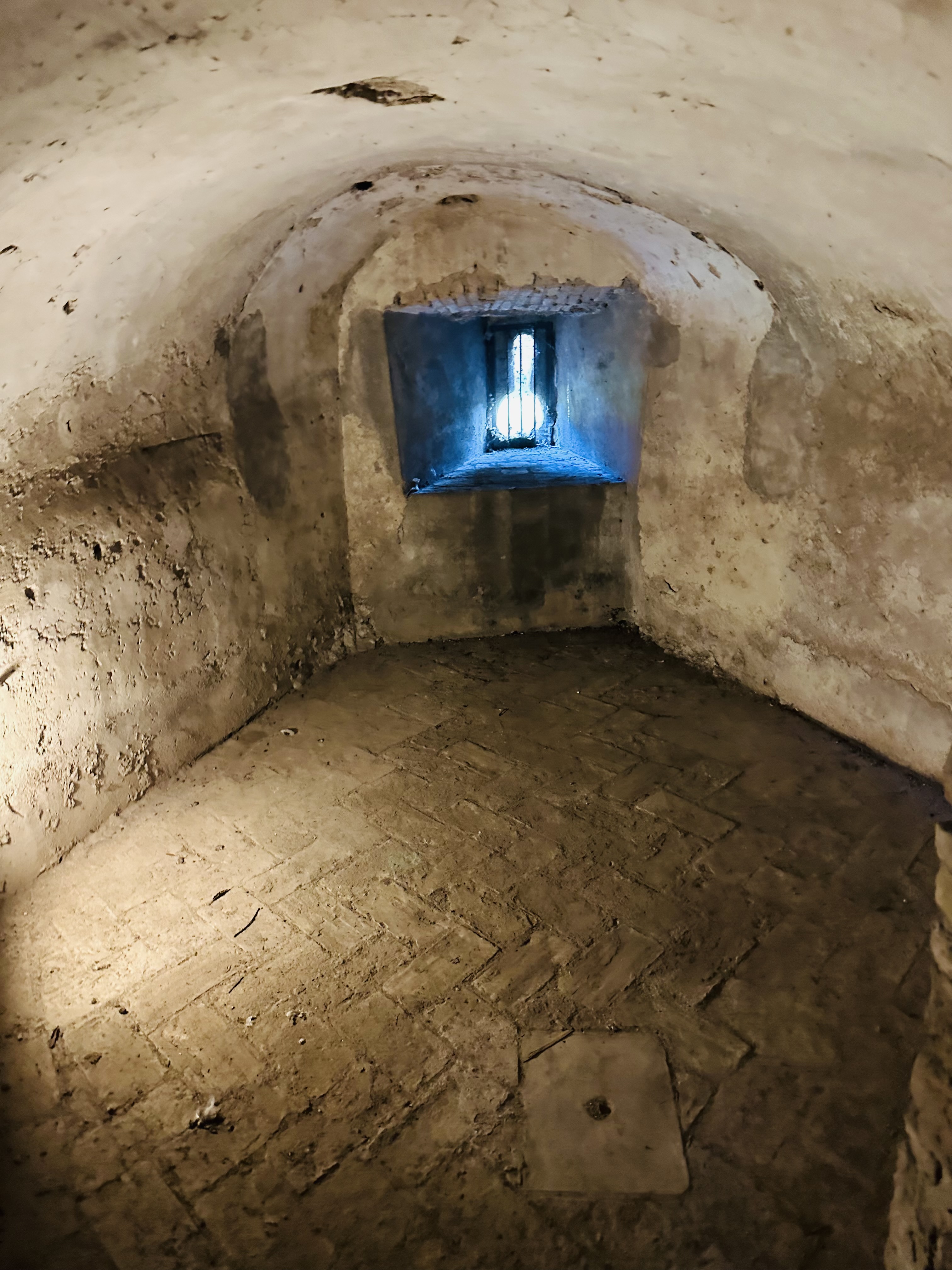 円形の沈床構造